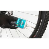 FINISH LINE FiberLink Tubeless Sealant: Pro Latex  8oz/240ml - dávkovač